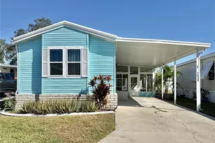 7049 Mt Essex Dr NE, Saint Petersburg, FL 33702 - Photo 1