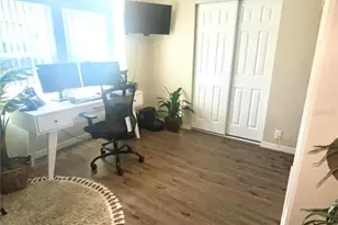 7049 Mt Essex Dr NE, Saint Petersburg, FL 33702 - Photo 25