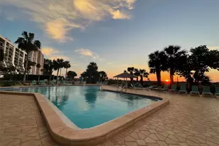 1230 Gulf Blvd, Clearwater Beach, FL 33767 - Photo 3