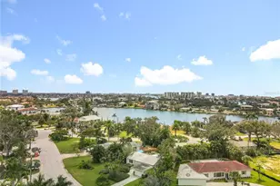 37 Dolphin Dr, Treasure Island, FL 33706 - Photo 41