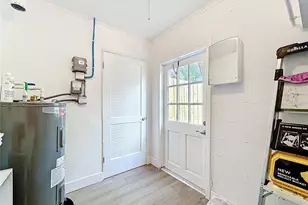 37 Dolphin Dr, Treasure Island, FL 33706 - Photo 27