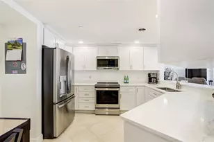 1310 Gulf Blvd, Clearwater Beach, FL 33767 - Photo 5