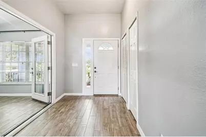 11013 Laurel Brook Court, Riverview, FL 33569 - Photo 9