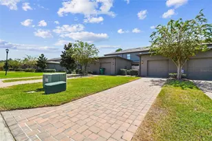 28465 Tranquil Lake Cir, Wesley Chapel, FL 33543 - Photo 53