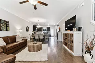 28465 Tranquil Lake Cir, Wesley Chapel, FL 33543 - Photo 7