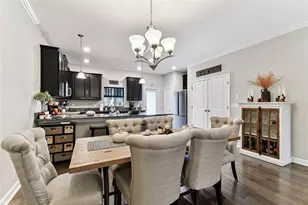 28465 Tranquil Lake Cir, Wesley Chapel, FL 33543 - Photo 11