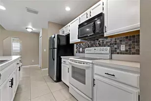 2804 Timberway Pl, Brandon, FL 33511 - Photo 7