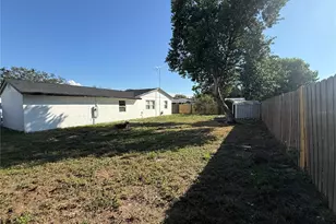 6423 Skyline Ct, Spring Hill, FL 34606 - Photo 3