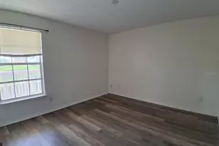 10200 Gandy Blvd N, Saint Petersburg, FL 33702 - Photo 11