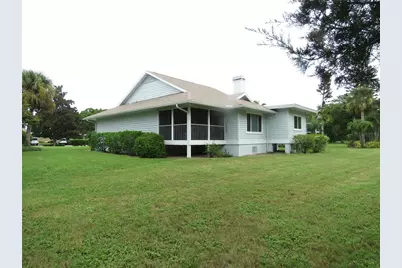 995 Spinnaker Court, Tarpon Springs, FL 34689 - Photo 3