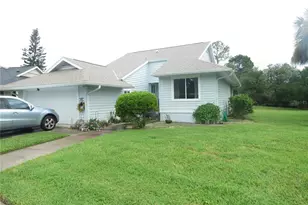 995 Spinnaker Ct, Tarpon Springs, FL 34689 - Photo 1