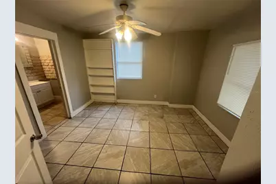 2102 14th Street S, Saint Petersburg, FL 33705 - Photo 5