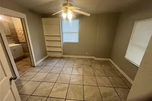 2102 14th St S, Saint Petersburg, FL 33705 - Photo 5