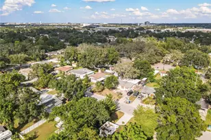 10208 Lola St, Tampa, FL 33612 - Photo 39