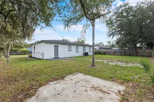7724 Downing Cir, Tampa, FL 33610 - Photo 29