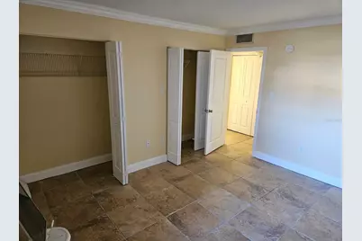 2424 W Tampa Bay Boulevard #I102, Tampa, FL 33607 - Photo 7