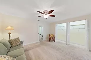 10038 62nd Terrace N, Saint Petersburg, FL 33708 - Photo 15