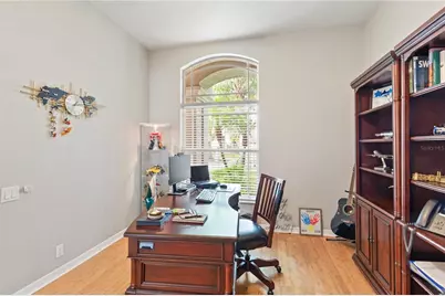 10209 Waterside Oaks Drive, Tampa, FL 33647 - Photo 7