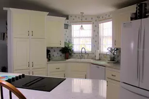 25 Thatch Palm St W, Largo, FL 33770 - Photo 3