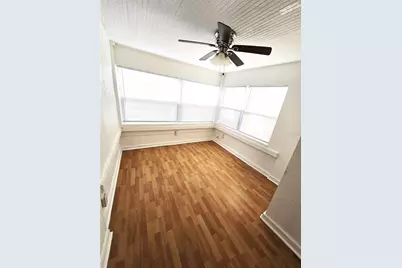 835 Newton Avenue S, Saint Petersburg, FL 33701 - Photo 13