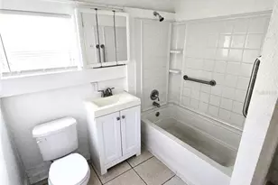 835 Newton Ave S, Saint Petersburg, FL 33701 - Photo 9