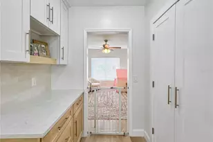 5853 Leeland St S, Saint Petersburg, FL 33715 - Photo 11