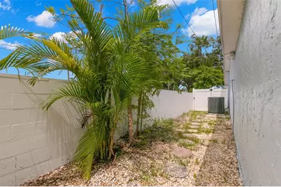 310 94th Avenue N, Saint Petersburg, FL 33702 - Photo 25