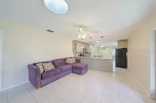 8012 26th Ave N, Saint Petersburg, FL 33710 - Photo 11