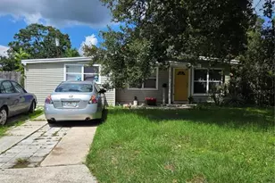 1523 68th Ave N, Saint Petersburg, FL 33702 - Photo 1