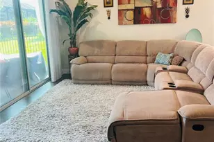 5721 Silver Sun Dr, Apollo Beach, FL 33572 - Photo 5