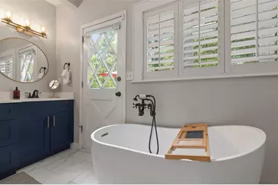 812 W River Heights Avenue, Tampa, FL 33603 - Photo 25