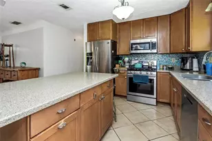 2600 56th Ln N, Saint Petersburg, FL 33710 - Photo 13