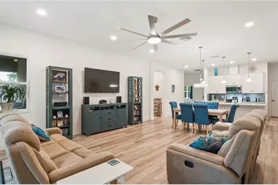 11153 Wood Owl Ave, Weeki Wachee, FL 34614 - Photo 3