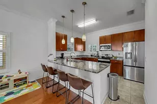 111 N Albany Ave, Tampa, FL 33606 - Photo 17