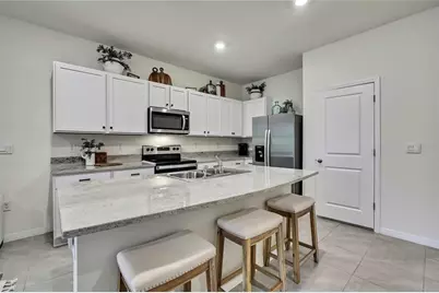 16662 Maude Drive, Wimauma, FL 33598 - Photo 9