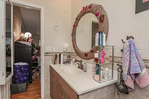 10039 88th St, Seminole, FL 33777 - Photo 23