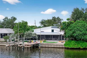 1172 35th Ave NE, Saint Petersburg, FL 33704 - Photo 81