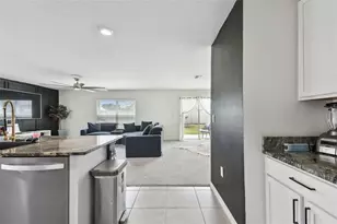 7380 Sail Clover Ln, Zephyrhills, FL 33540 - Photo 11