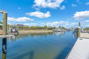 5305 Wishing Arch Dr, Apollo Beach, FL 33572 - Photo 15