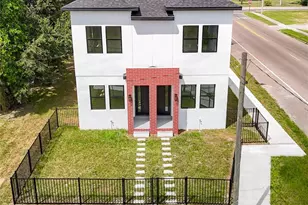 2516 E 15th Ave, Tampa, FL 33605 - Photo 1