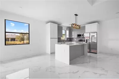 1806 NE 21st Place, Cape Coral, FL 33909 - Photo 9