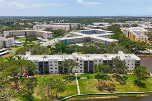 5920 80th St N, Saint Petersburg, FL 33709 - Photo 33