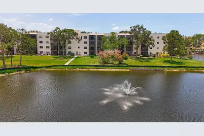 5920 80th Street N #406, Saint Petersburg, FL 33709 - Photo 1