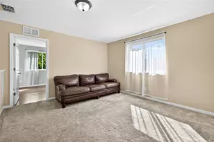 10859 Breaking Rocks Dr, Tampa, FL 33647 - Photo 35