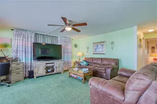 18675 US Hwy 19 N, Clearwater, FL 33764 - Photo 17