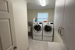 5627 20th St, Zephyrhills, FL 33542 - Photo 17