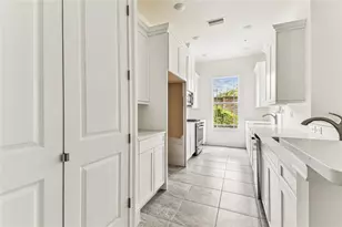 7804 Hidden Creek Loop, Lakewood Ranch, FL 34202 - Photo 5