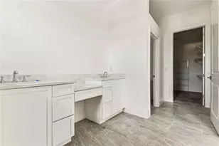 7804 Hidden Creek Loop, Lakewood Ranch, FL 34202 - Photo 51