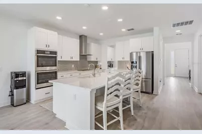 33181 Rosewood Bark Way, Wesley Chapel, FL 33545 - Photo 5