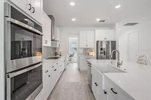 33181 Rosewood Bark Wy, Wesley Chapel, FL 33545 - Photo 7